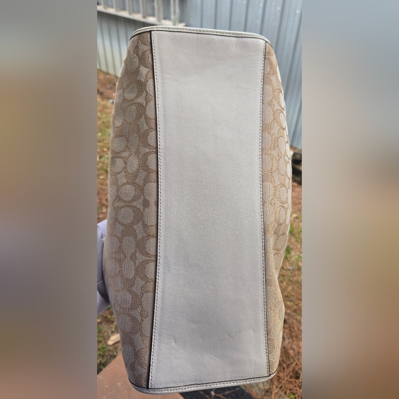 Coach Handbag & Wallet - Picture 10 of 16